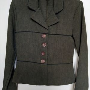 ❤️ 3 for $12 ❤️ Suit jacket with skirt